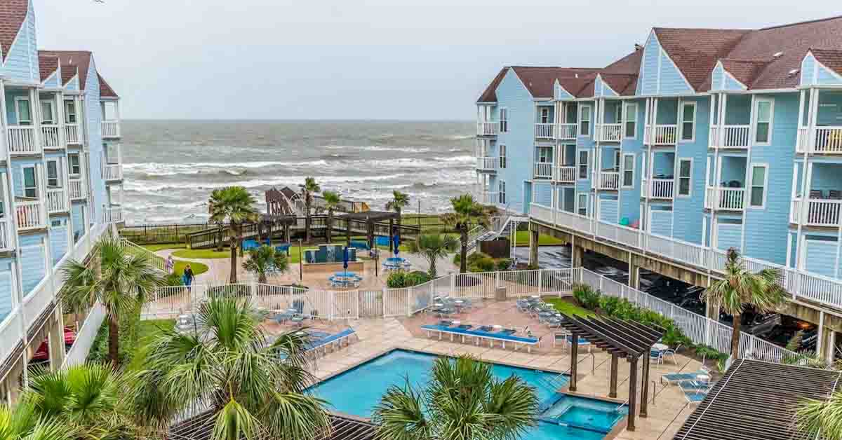 West End Condos Experience the Quiet Elegance of the West End